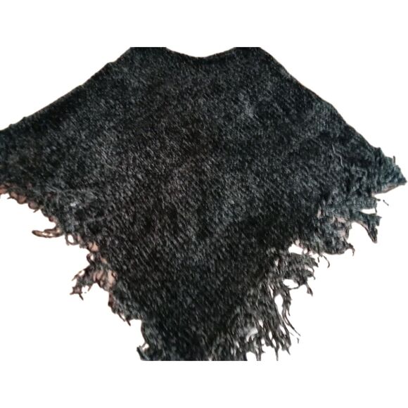 Women's Black Shawl With Fringe One Size Fits Most - Picture 1 of 11